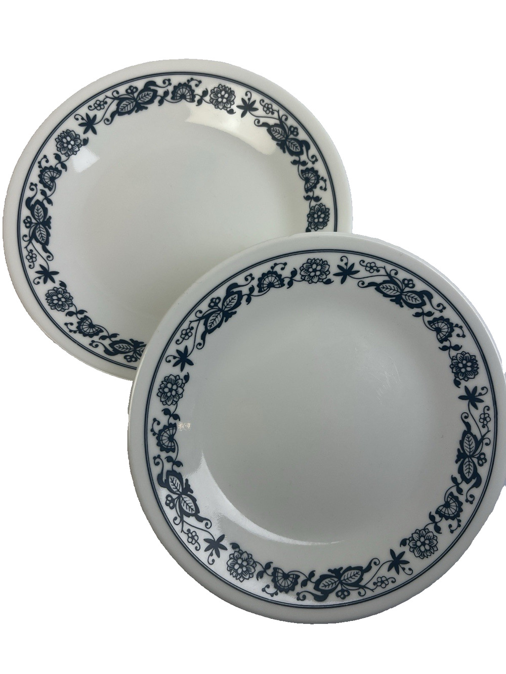 Corelle Old Town Blue Appetizer / Bread and Butter Plates: 6.75 " Vitrelle Glass